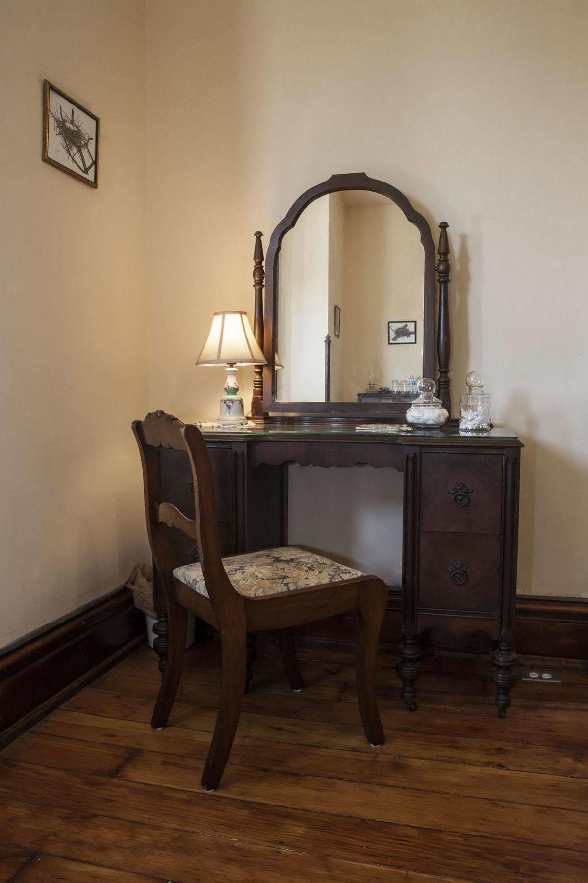 The Mitchell House Bed And Breakfast Circleville Exteriör bild